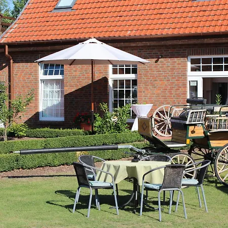 Hotel Im Wiesengrund 3*