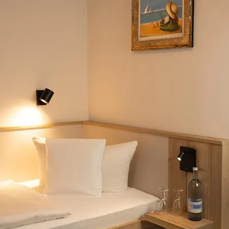 Im Wiesengrund Hotel 3*