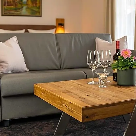 Im Wiesengrund Hotel Lalendorf